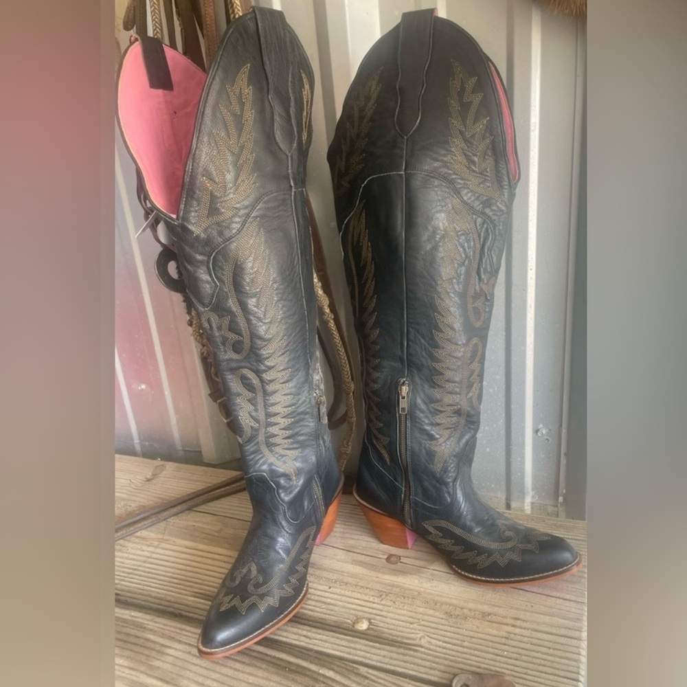 Southern Fried Chics Black Knight Western Boots